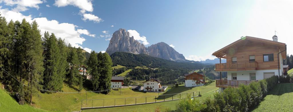 Apartments La Mana Santa Cristina Val Gardena エクステリア 写真